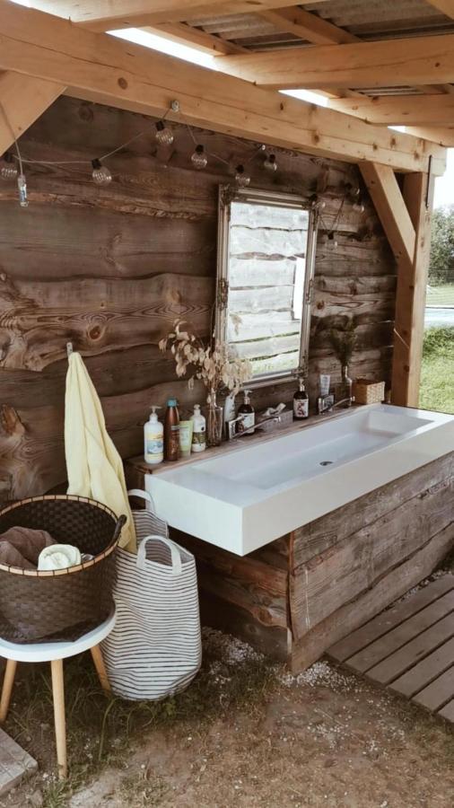 Greenvalleyglamping Sesce Pri Preboldu ภายนอก รูปภาพ